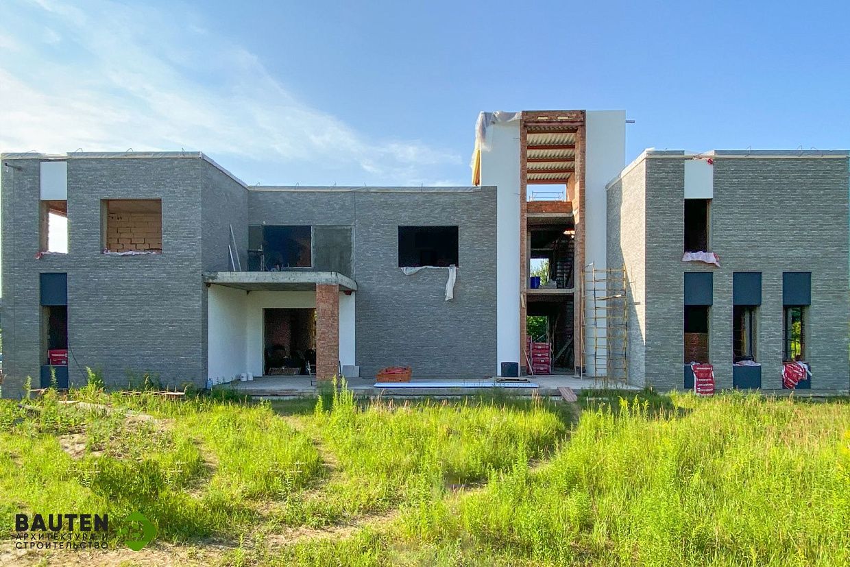 Частный жилой дом 780 м2 на Новой Риге. Построен: август 2023 г